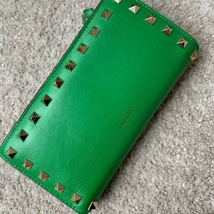 Valentino Rockstud Wallet Green